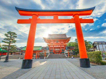 中部発 日帰り 新春初詣!伏見稲荷大社と平安神宮1